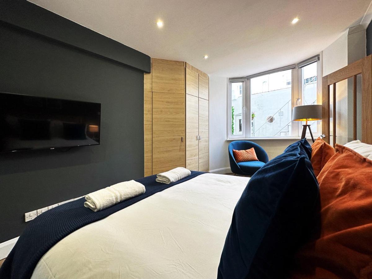 Liam Place Near Hyde Park - 1 Double Bed, 1 Sofa Bed, Spacious Apartment, Private Entrance London Exteriör bild