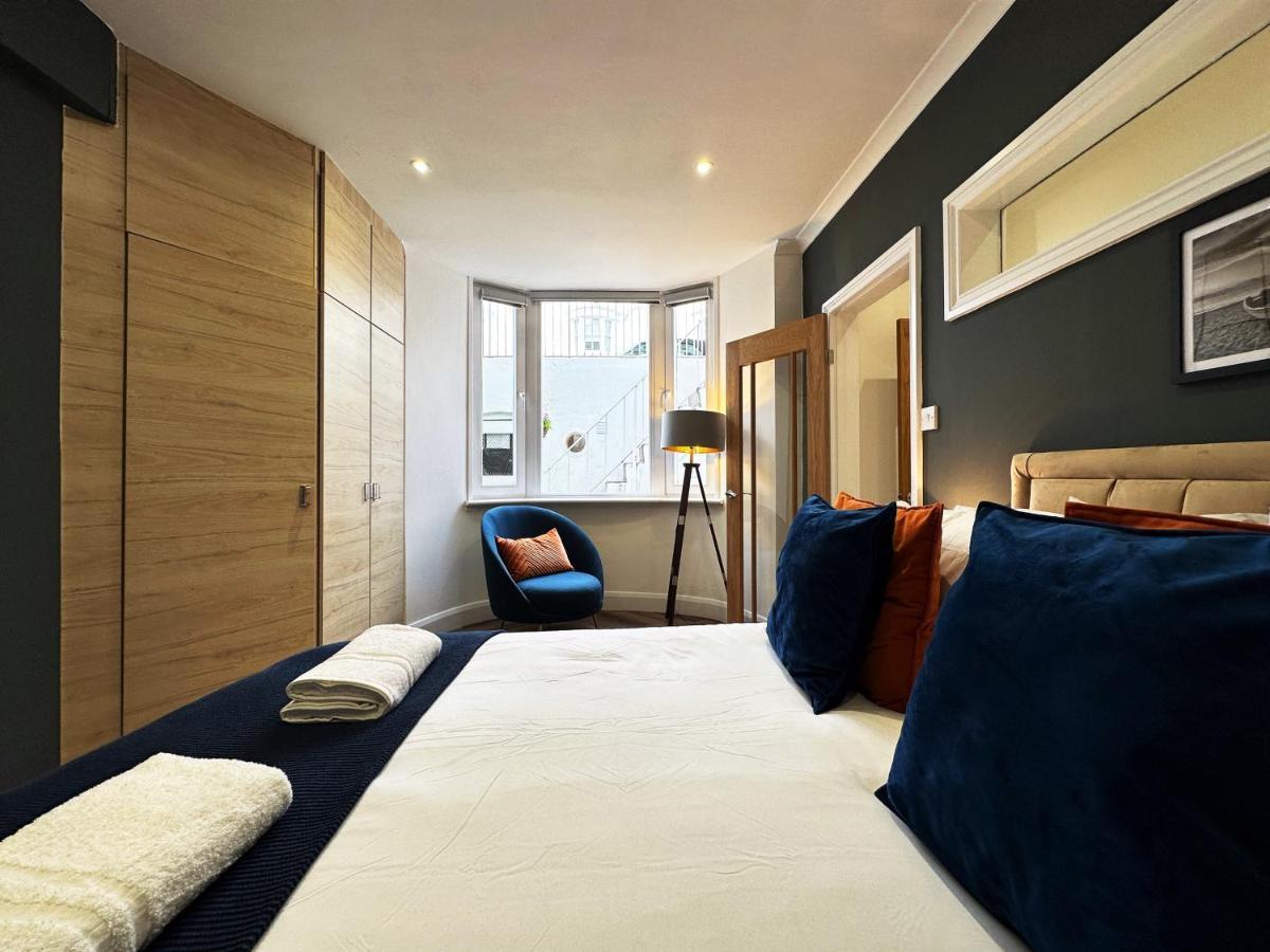 Liam Place Near Hyde Park - 1 Double Bed, 1 Sofa Bed, Spacious Apartment, Private Entrance London Exteriör bild