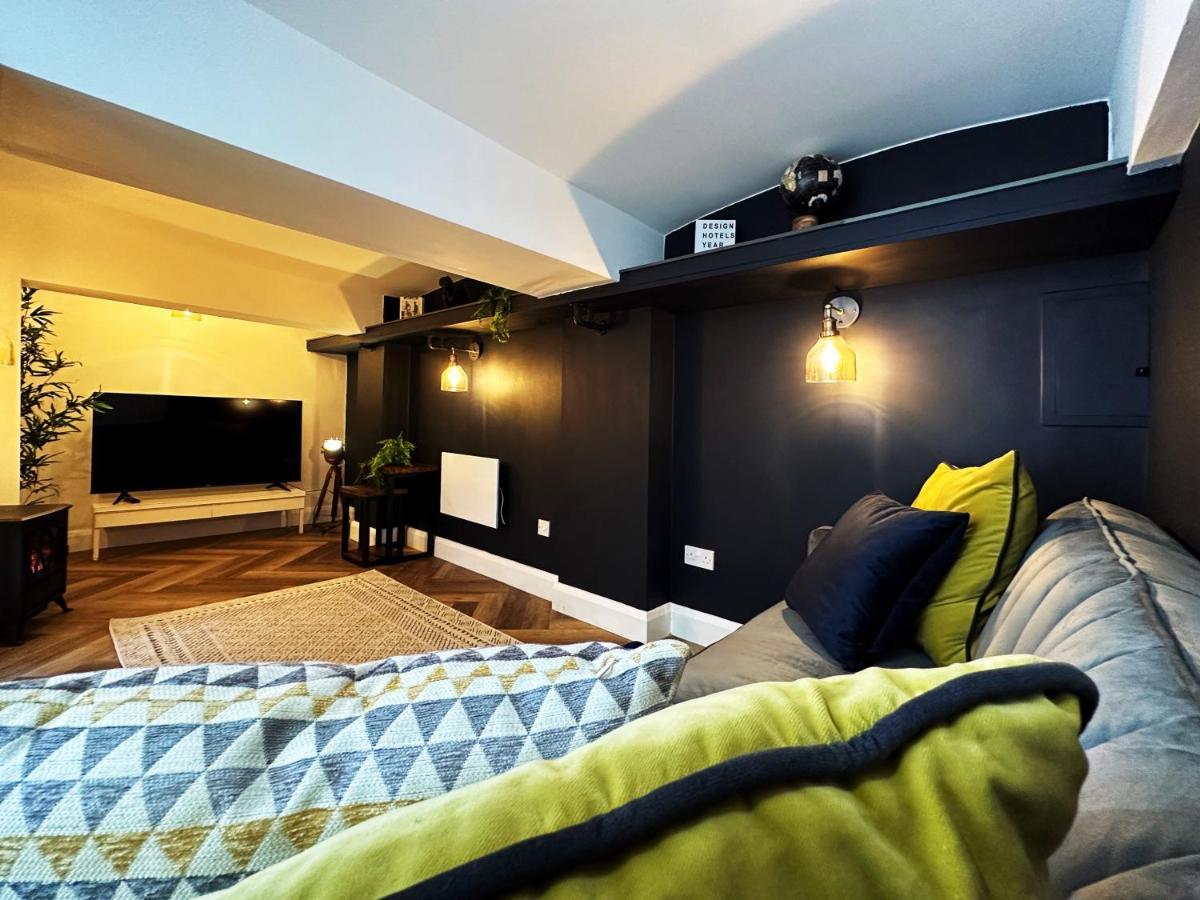 Liam Place Near Hyde Park - 1 Double Bed, 1 Sofa Bed, Spacious Apartment, Private Entrance London Exteriör bild